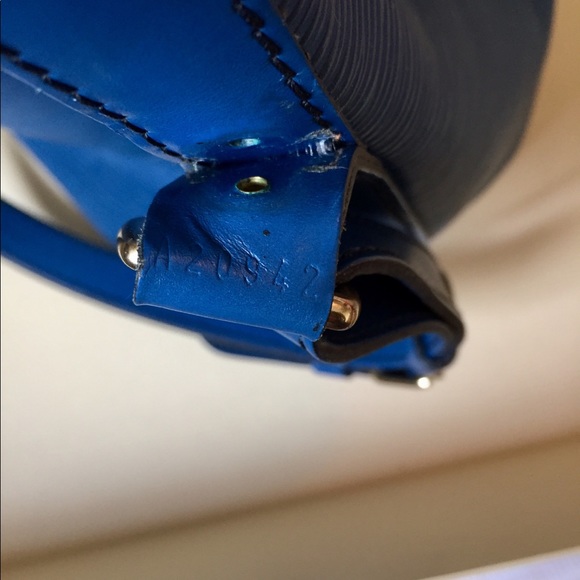 ‼️SOLD‼️LV Toledo Blue Epi Petit Noe Bag - Picture 12 of 16